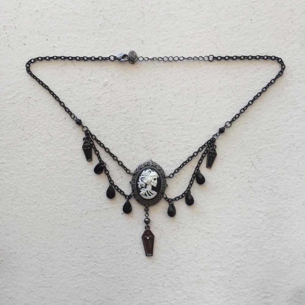 🎃All Black Faux Cameo Goth Bib Choker Necklace